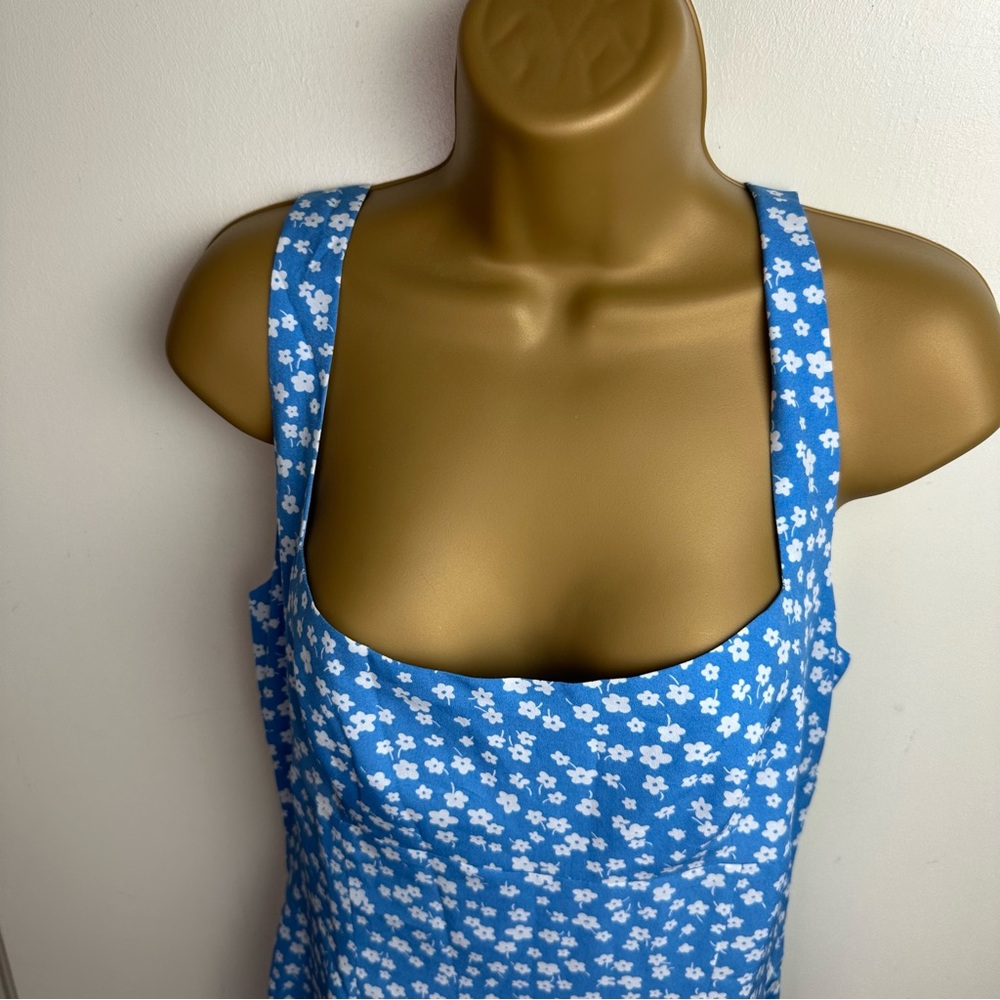 Beginning Boutique Blue & White Floral Nataliah Side Slits Midi Dress NWT Size 6 - Picture 6 of 16